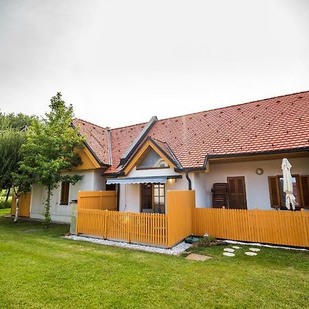 מורבסקה טופליצה Golf Apartment With Spa Tickets Discount מראה חיצוני תמונה