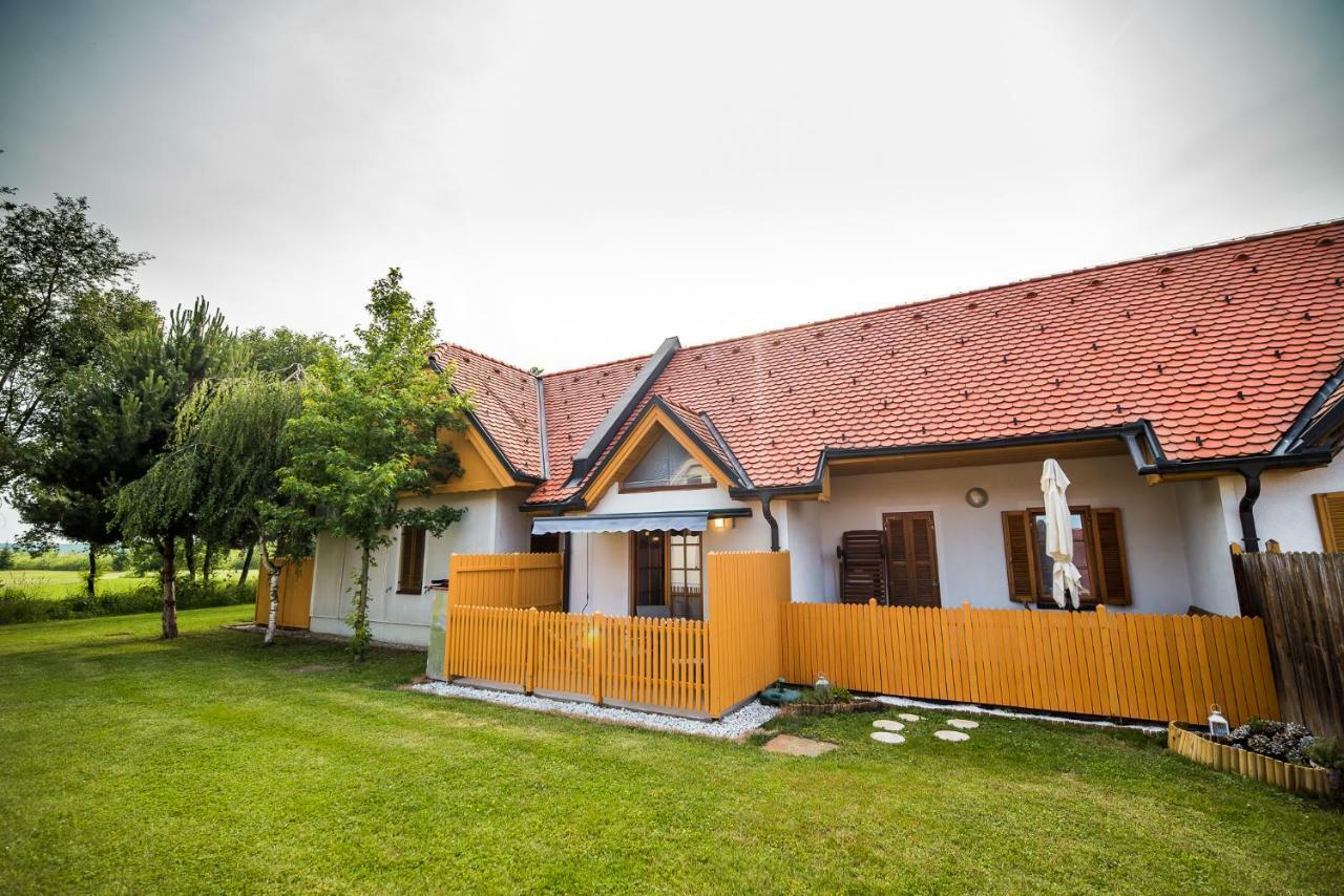מורבסקה טופליצה Golf Apartment With Spa Tickets Discount מראה חיצוני תמונה